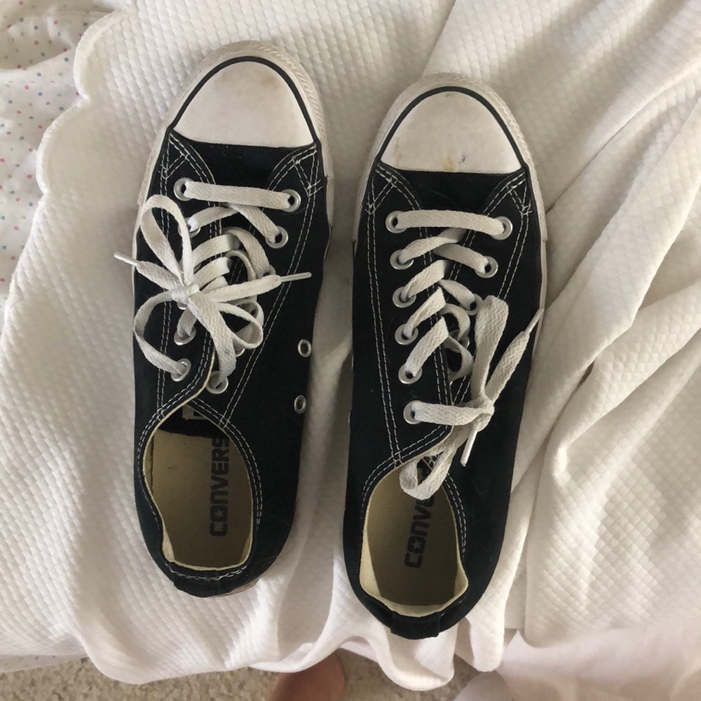 Black converse